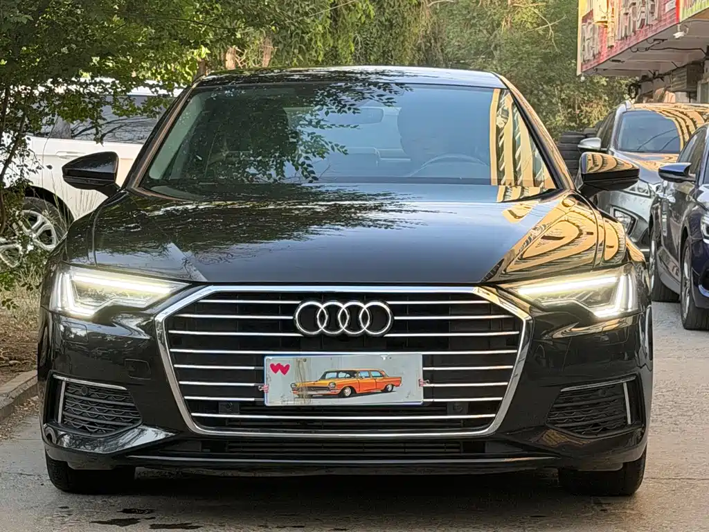Audi A6L — фото 2