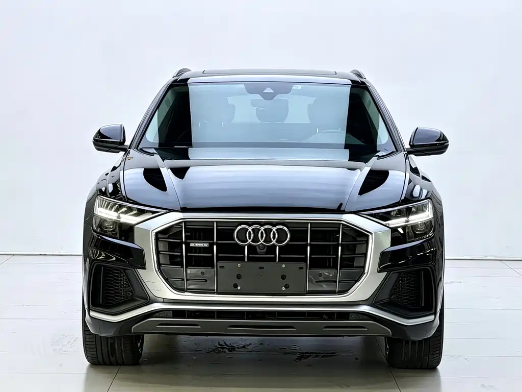 Audi Q8 — фото 2