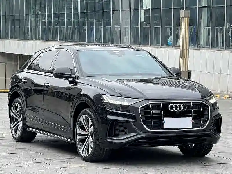 Audi Q8 — фото 3
