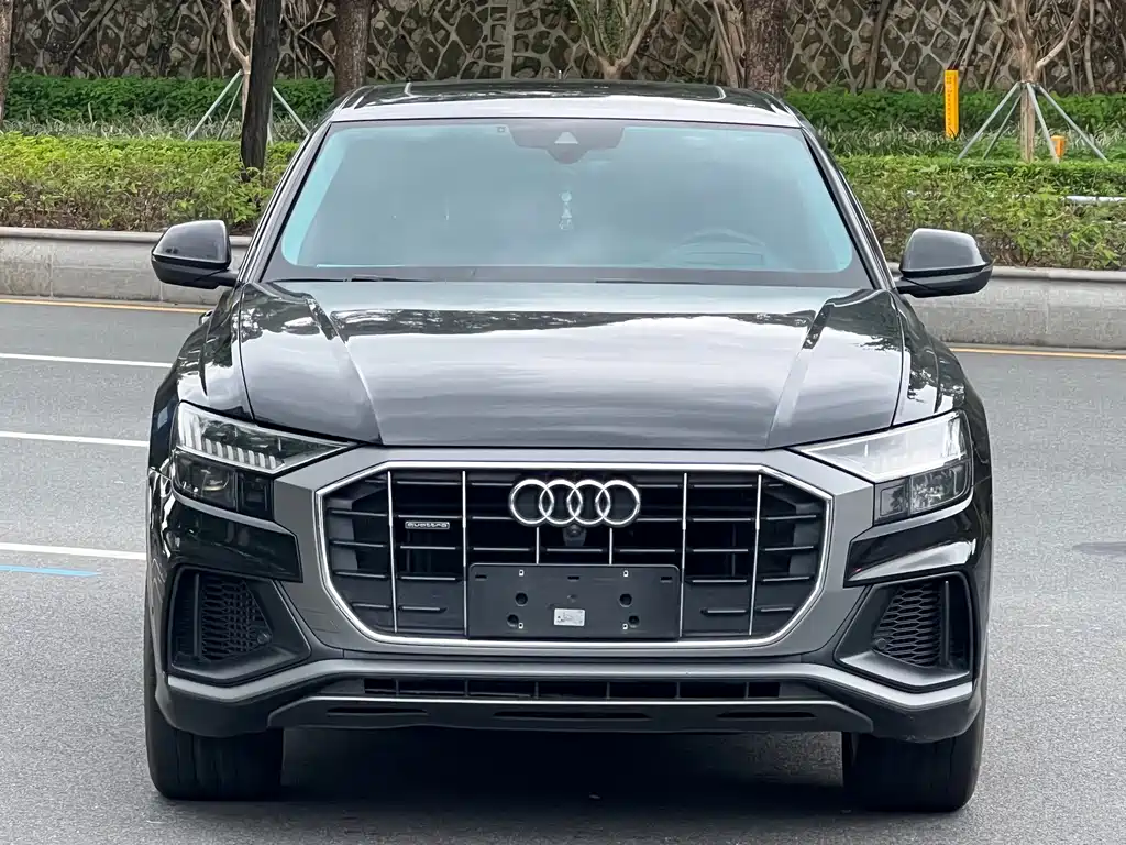 Audi Q8 — фото 2