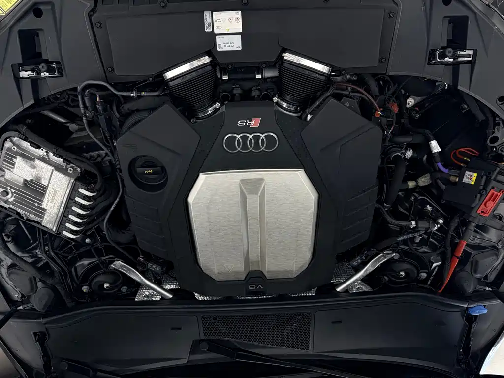 Audi RS 7 — фото 15