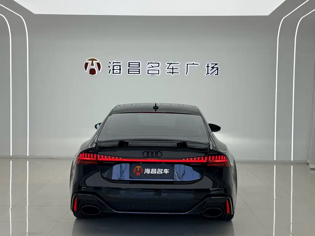 Audi RS 7 — фото 5