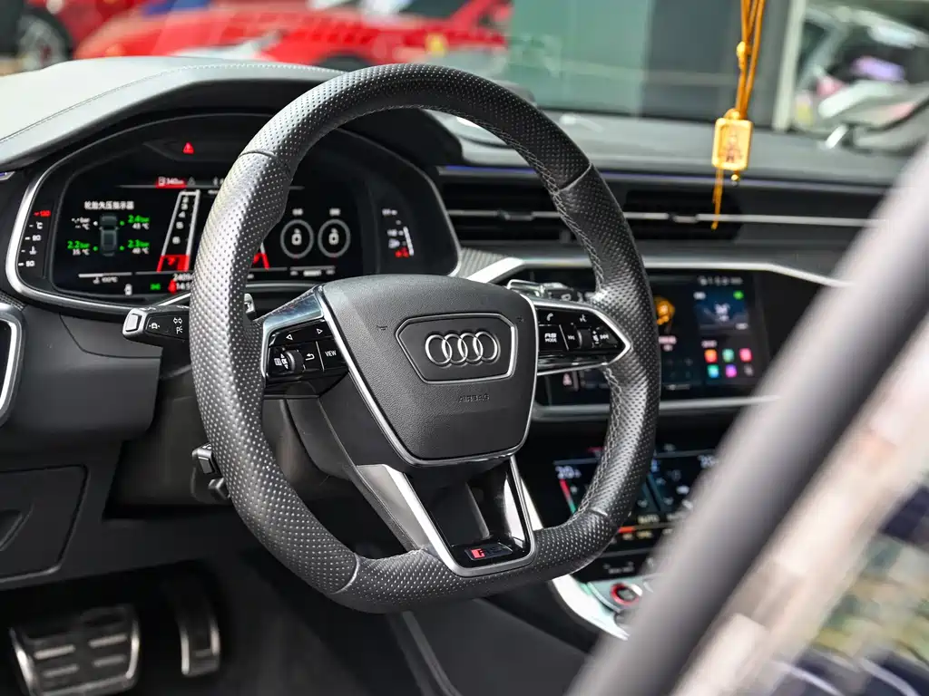 Audi RS 6 — фото 15