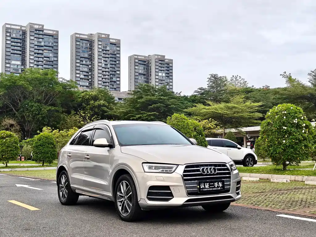 Audi Q3 — фото 4