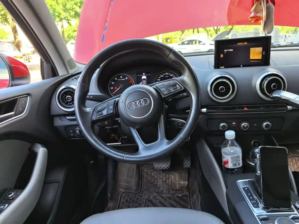 Audi A3 — фото 11