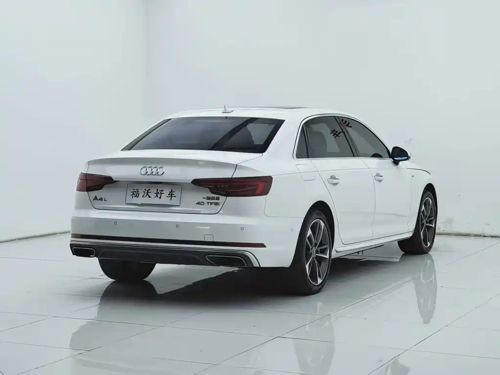 Audi A4L — фото 29