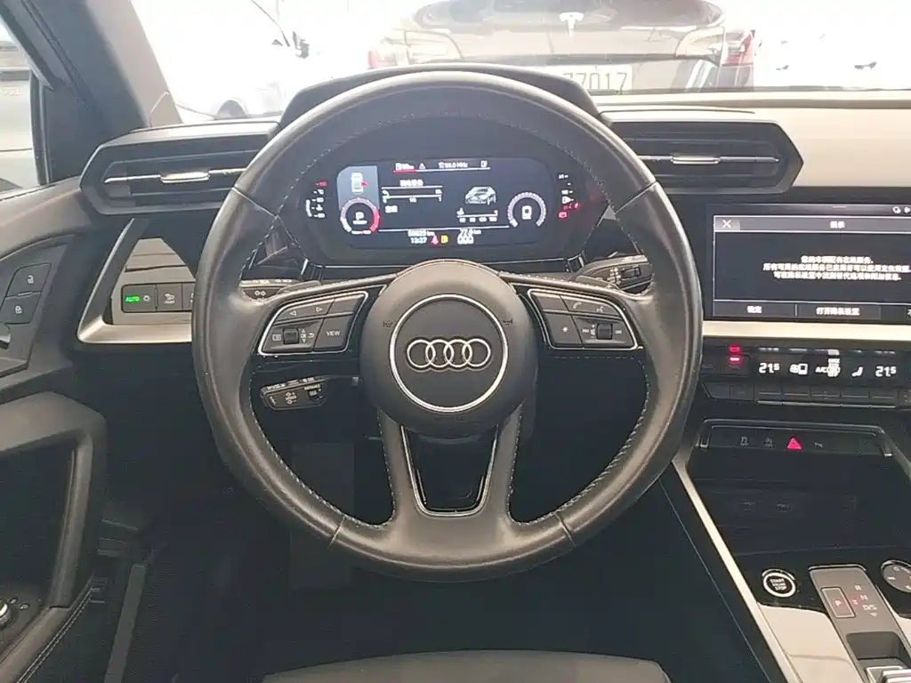 Audi A3 — фото 11