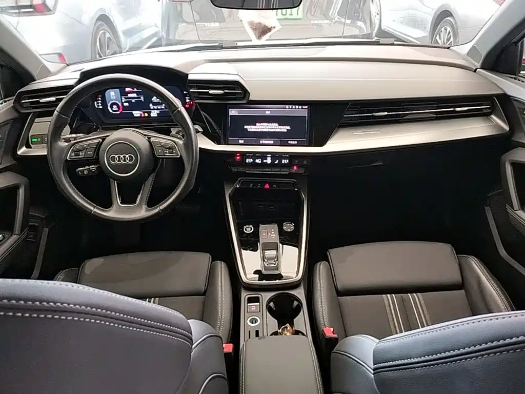 Audi A3 — фото 10