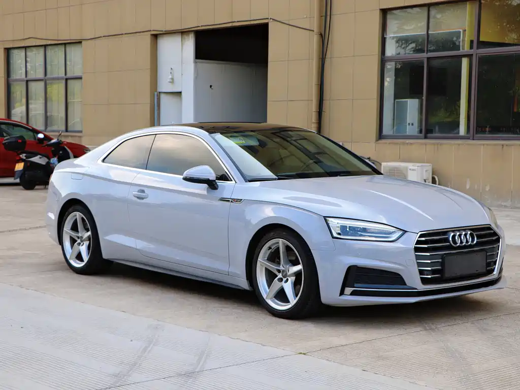 Audi A5 (Import) — фото 3