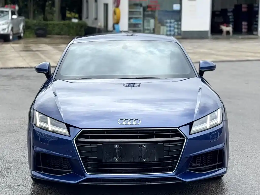 Audi TT — фото 7