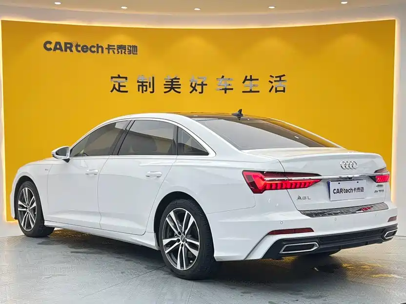 Audi A6L — фото 2