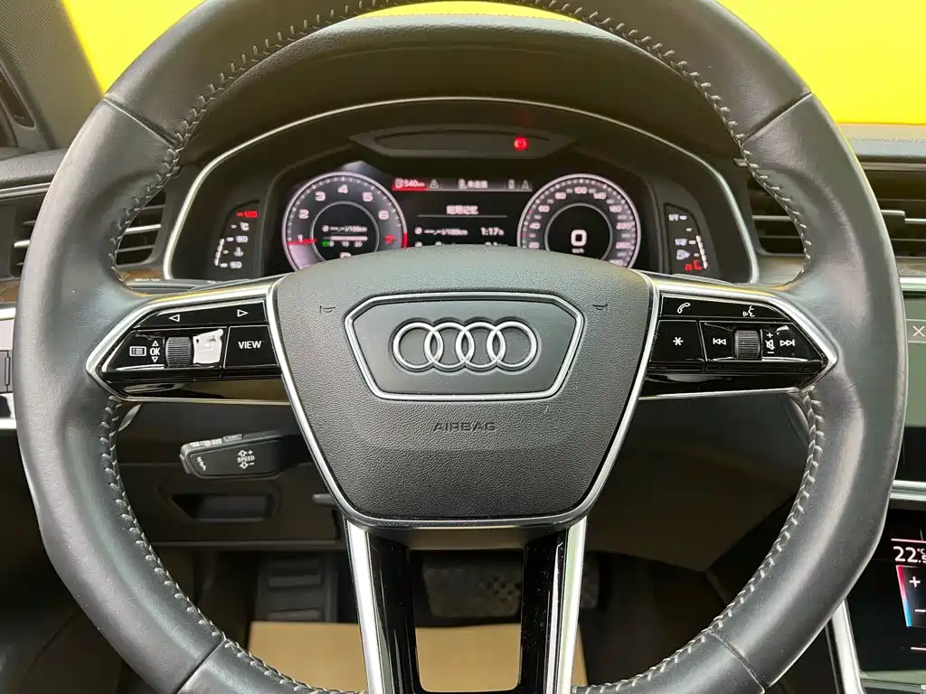 Audi A6L — фото 11