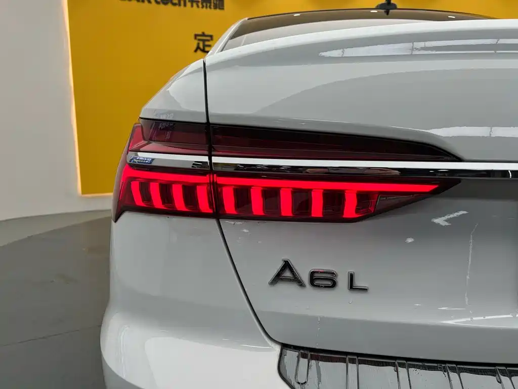 Audi A6L — фото 5