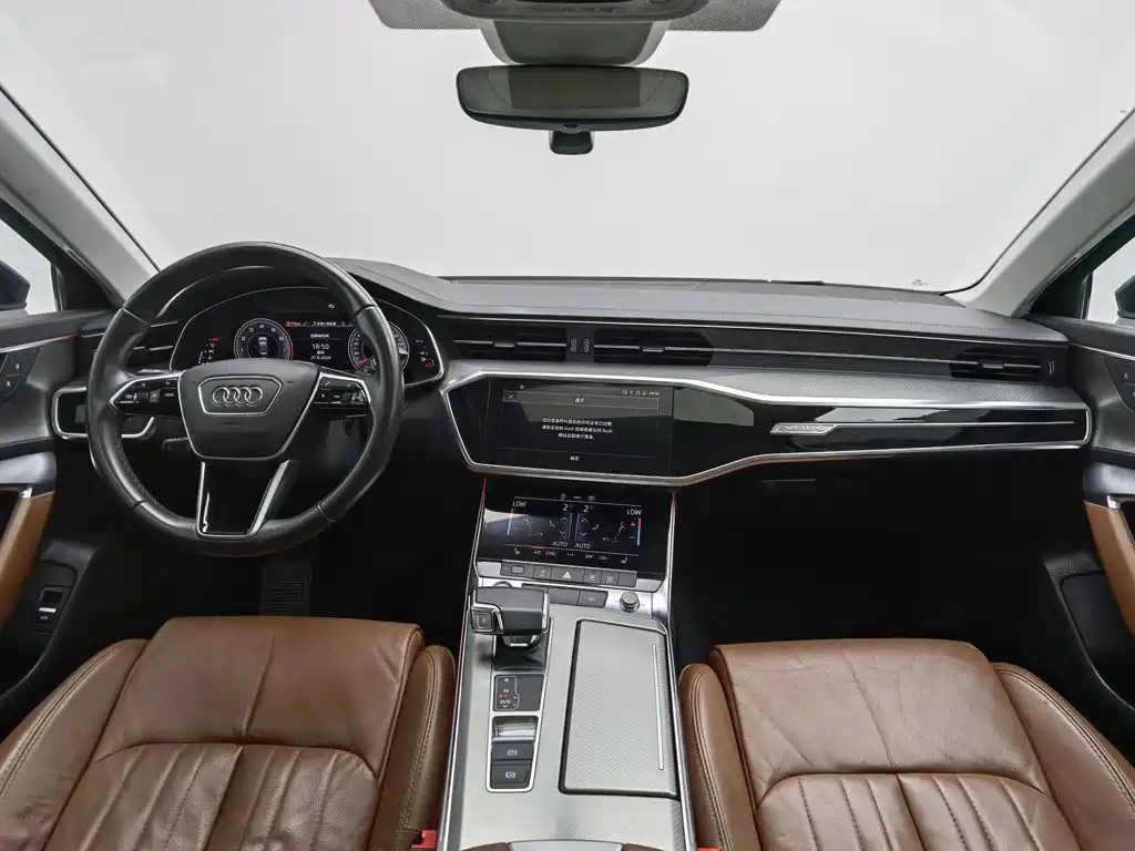 Audi A6L — фото 5