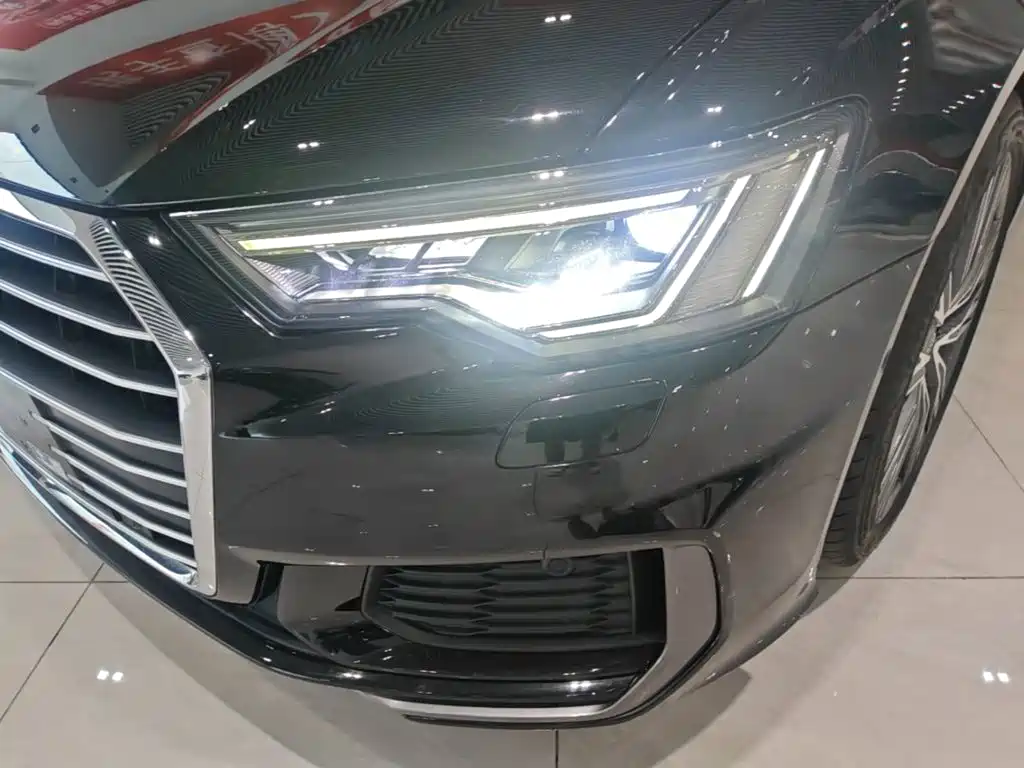Audi A6L — фото 24