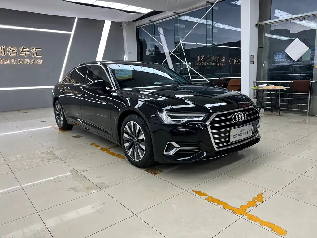 Audi A6L — фото 2
