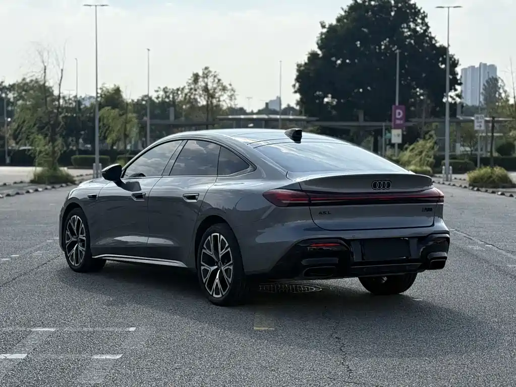 Audi A5L Sportback — фото 5