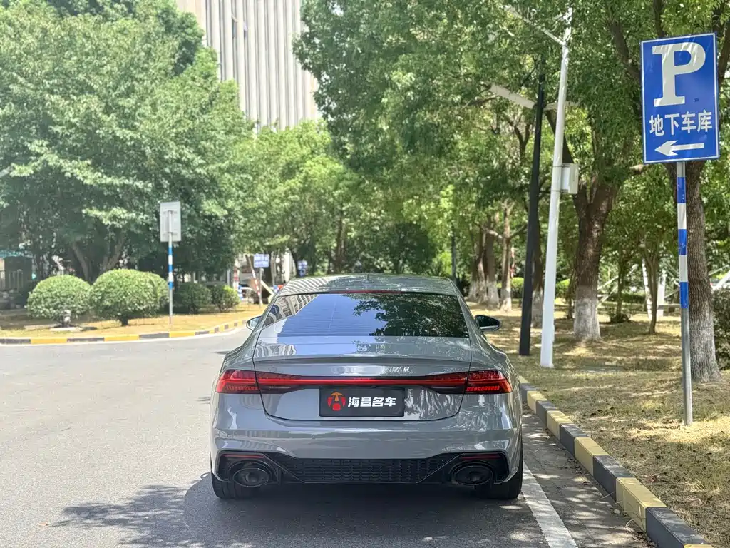 Audi A7 — фото 5