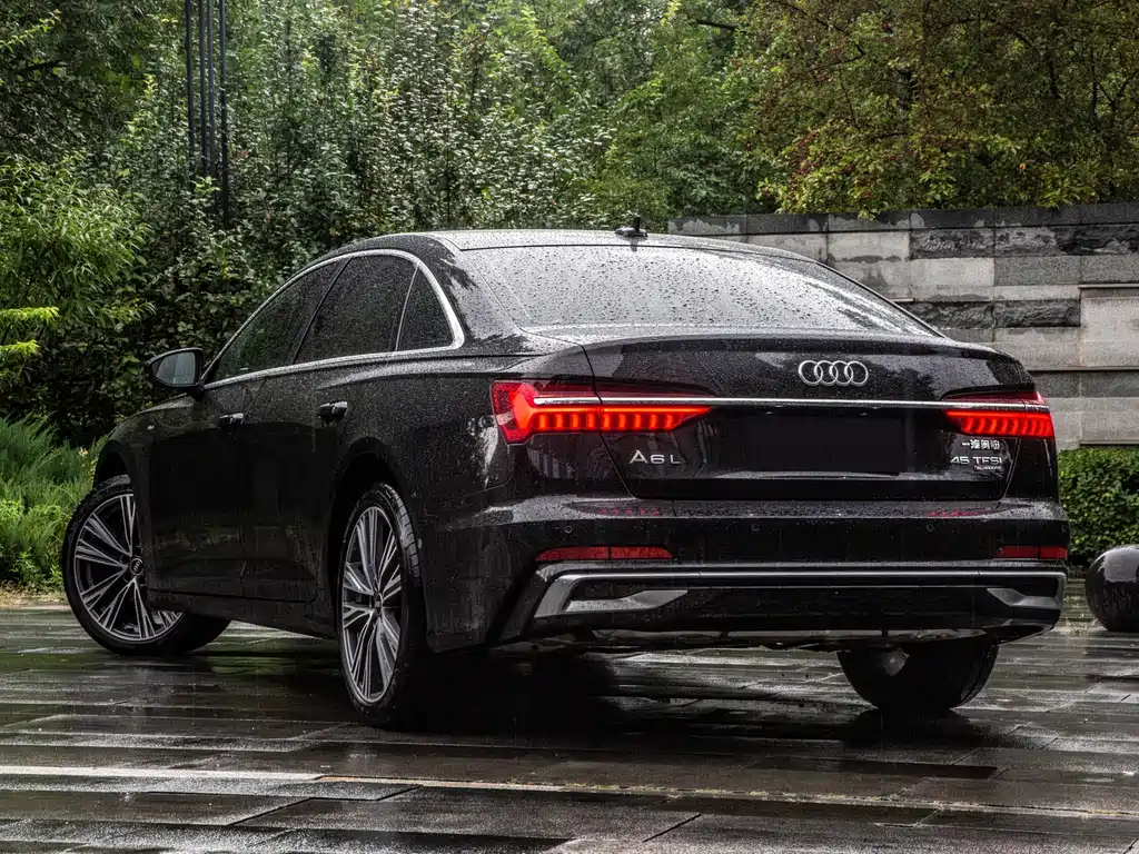 Audi A6L — фото 3