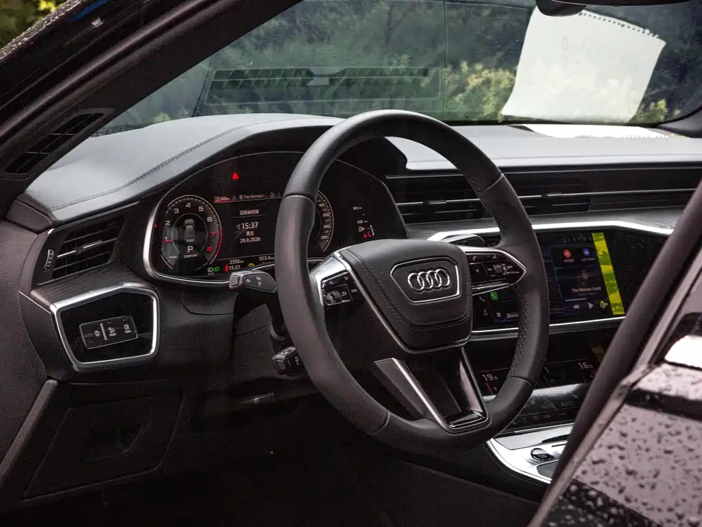 Audi A6L — фото 5