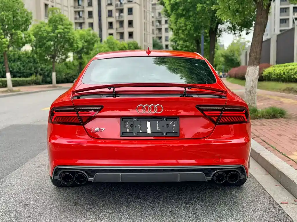 Audi S7 — фото 14