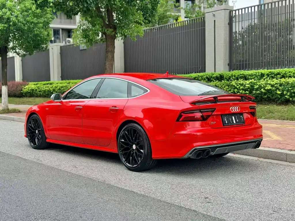Audi S7 — фото 15