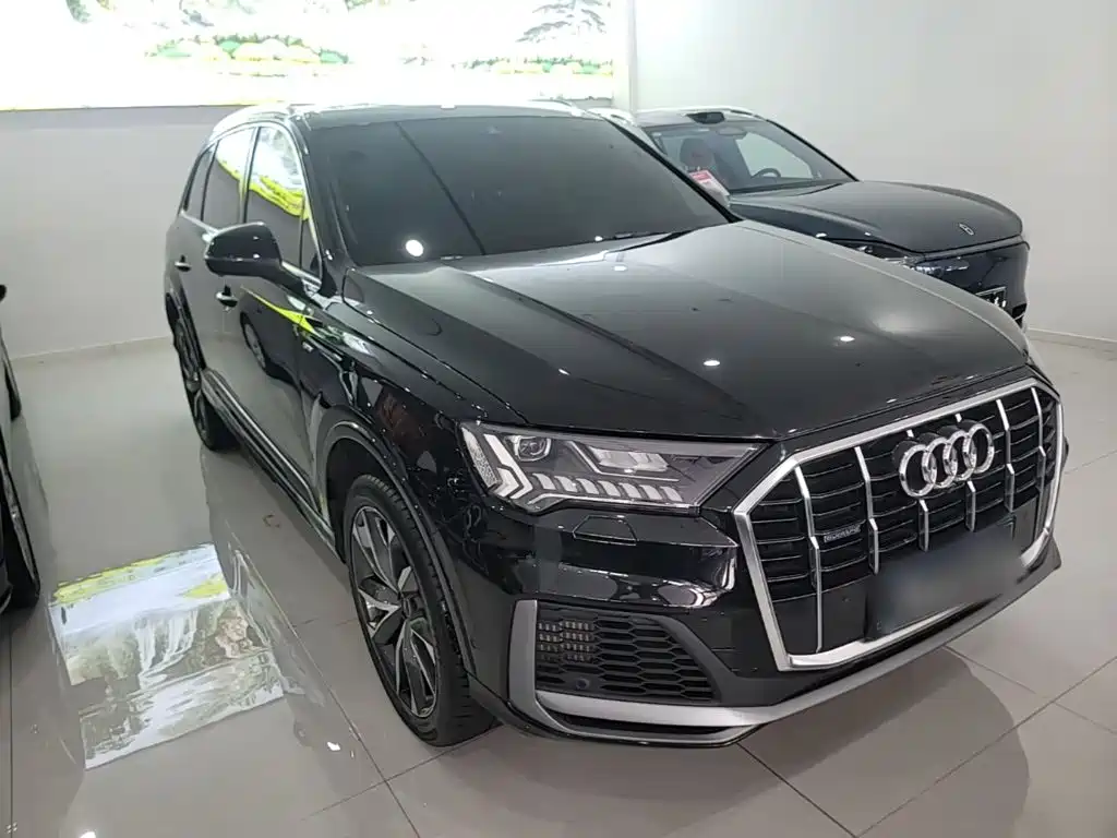 Audi Q7 — фото 4