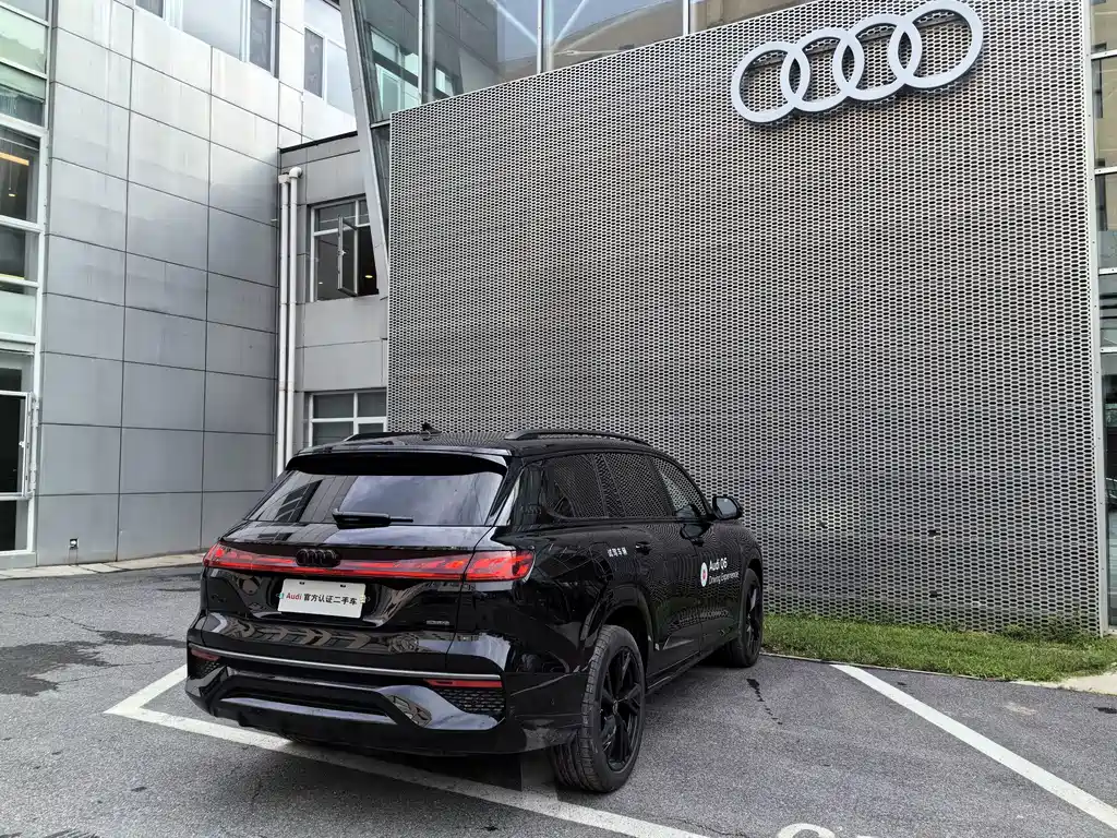 Audi Q6 — фото 8