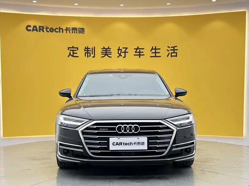 Audi A8 — фото 3