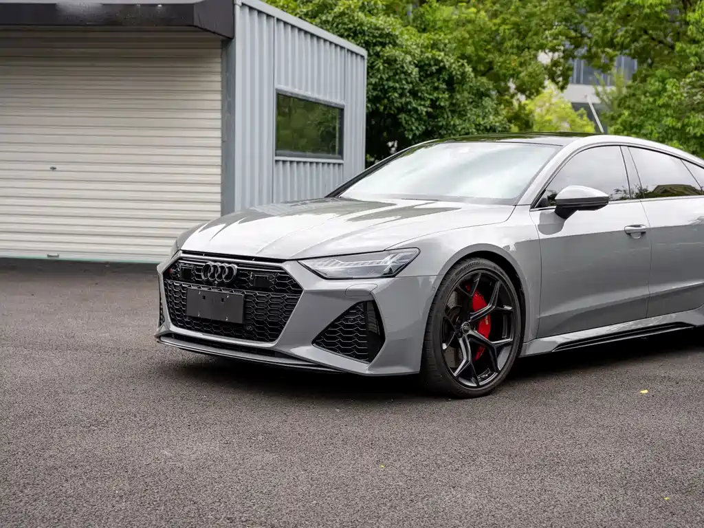 Audi RS 7 — фото 10