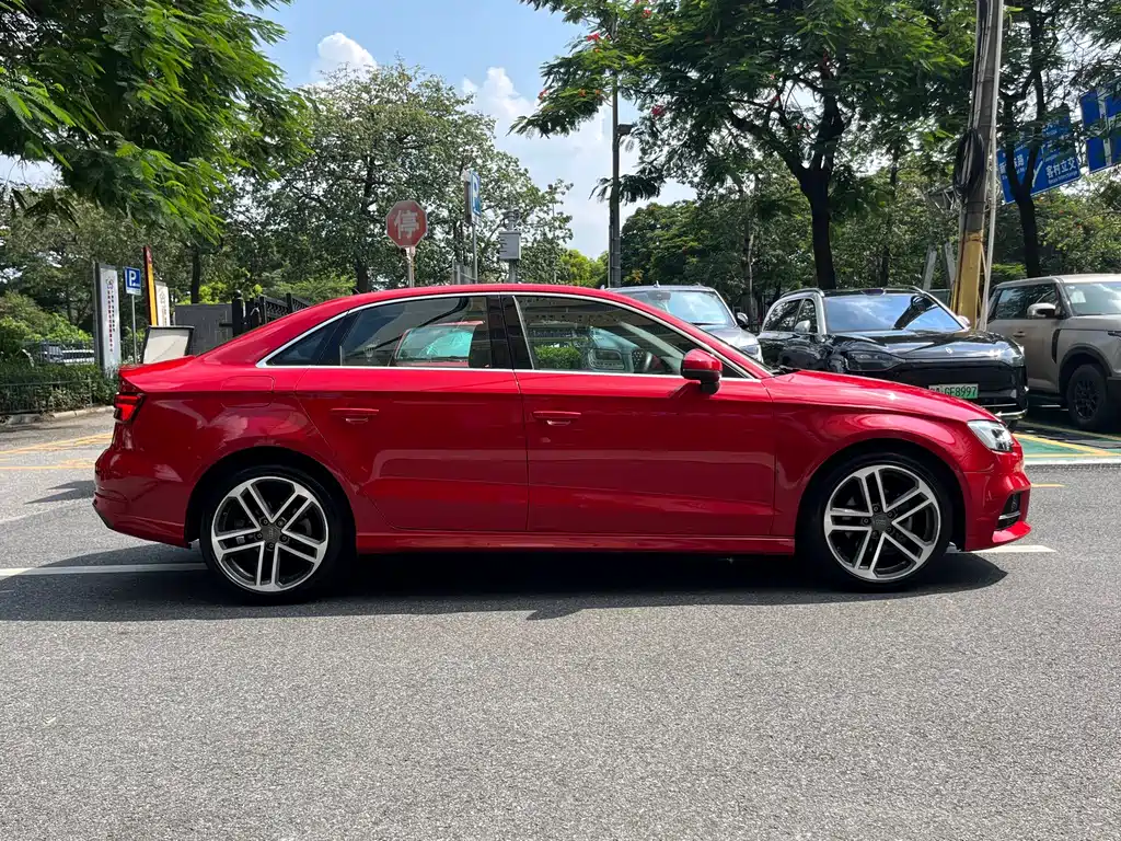 Audi A3 — фото 8
