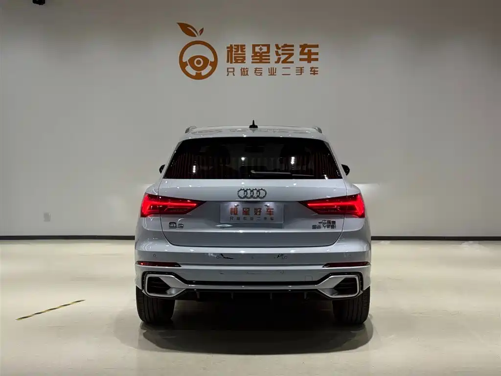 Audi Q3 — фото 5