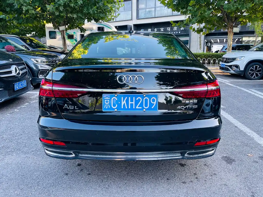 Audi A6L — фото 5