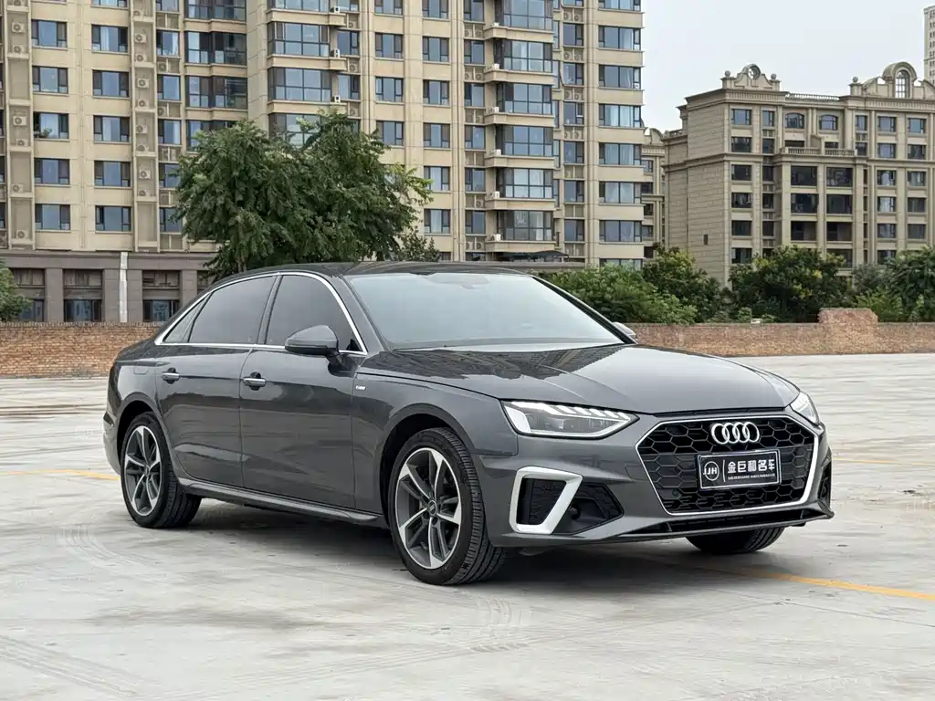 Audi A4L — фото 3