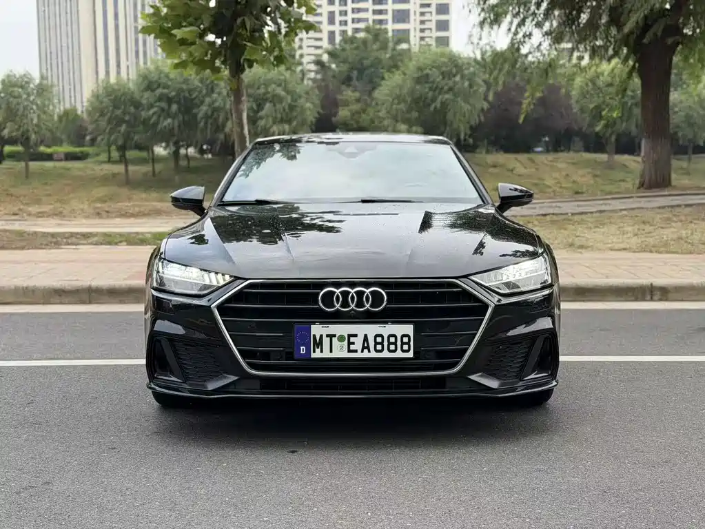 Audi A7 — фото 2