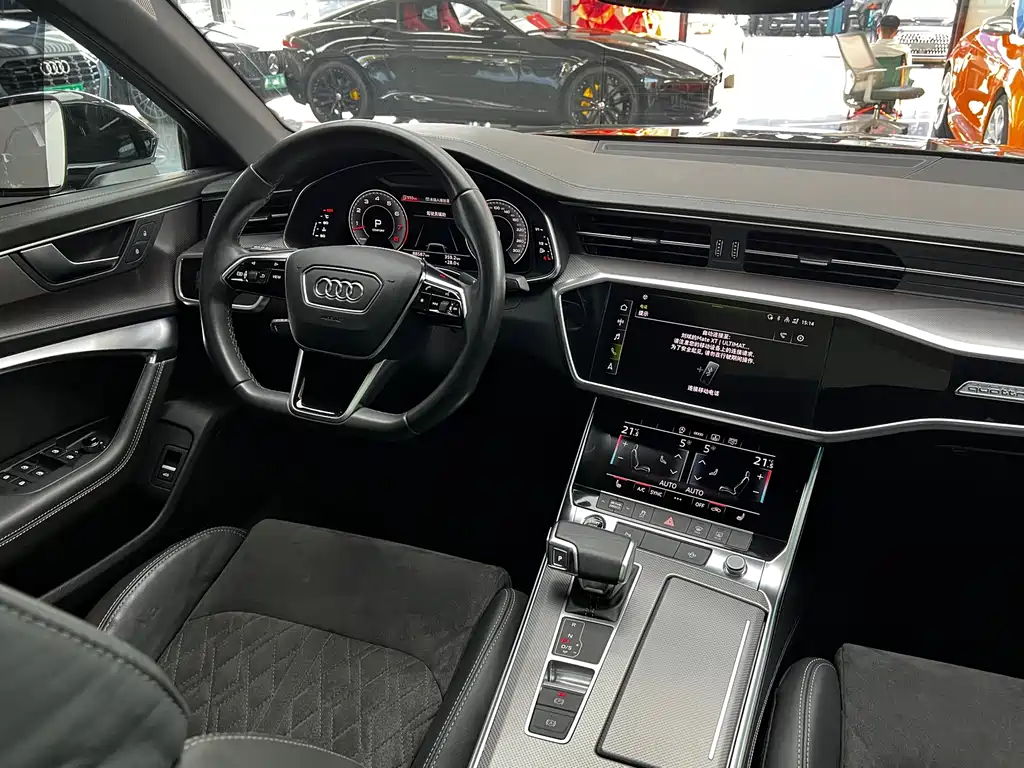 Audi A6L — фото 23