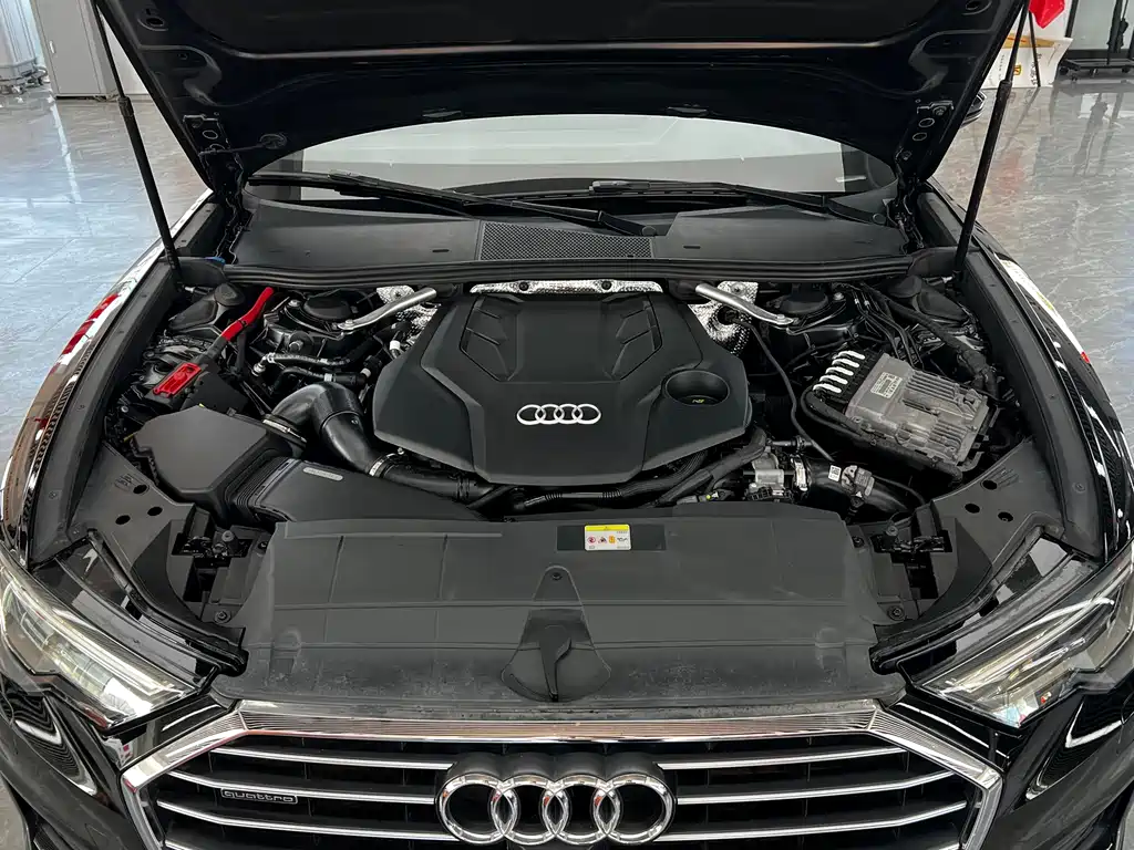 Audi A6L — фото 31