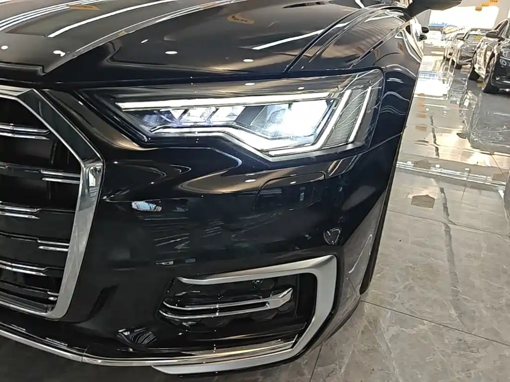 Audi A6L — фото 24