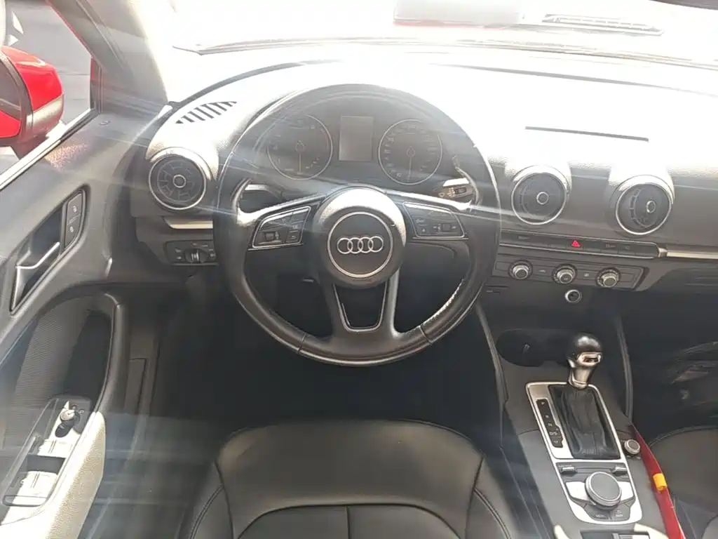 Audi A3 — фото 11
