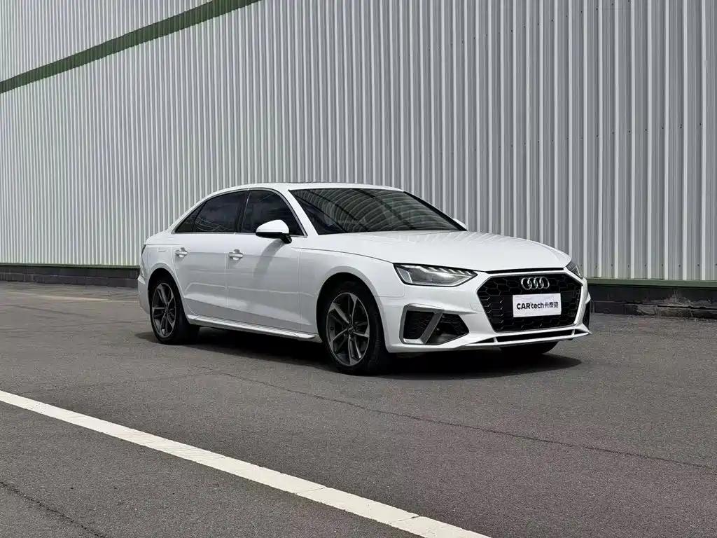 Audi A4L — фото 5