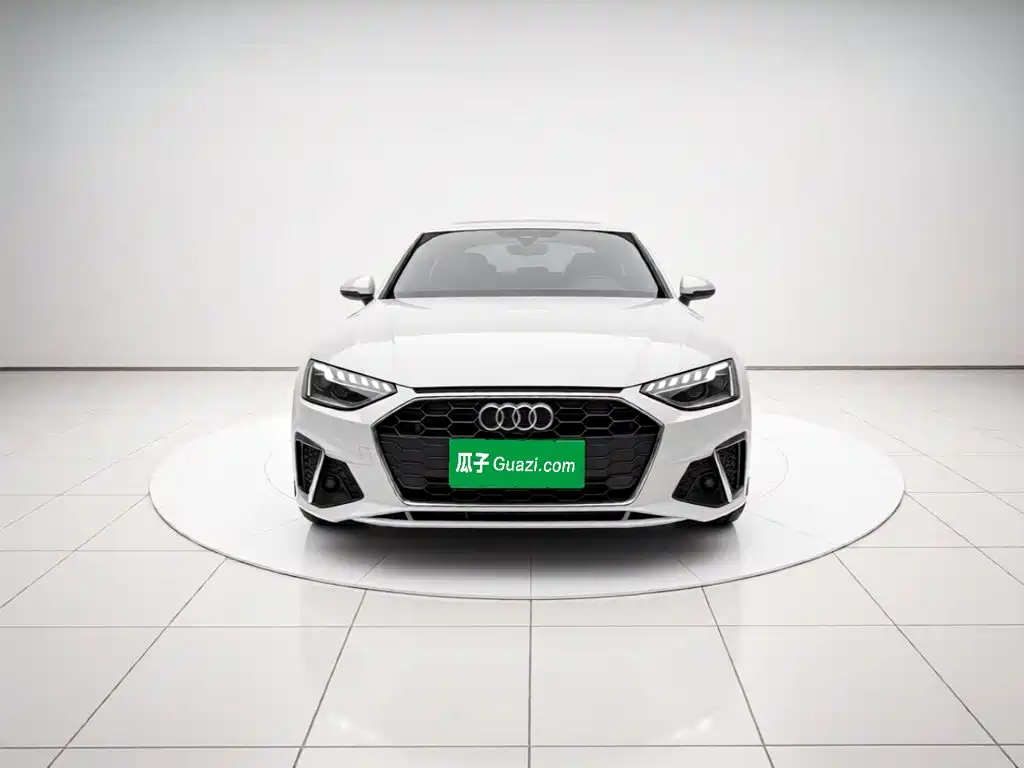Audi A4L — фото 23