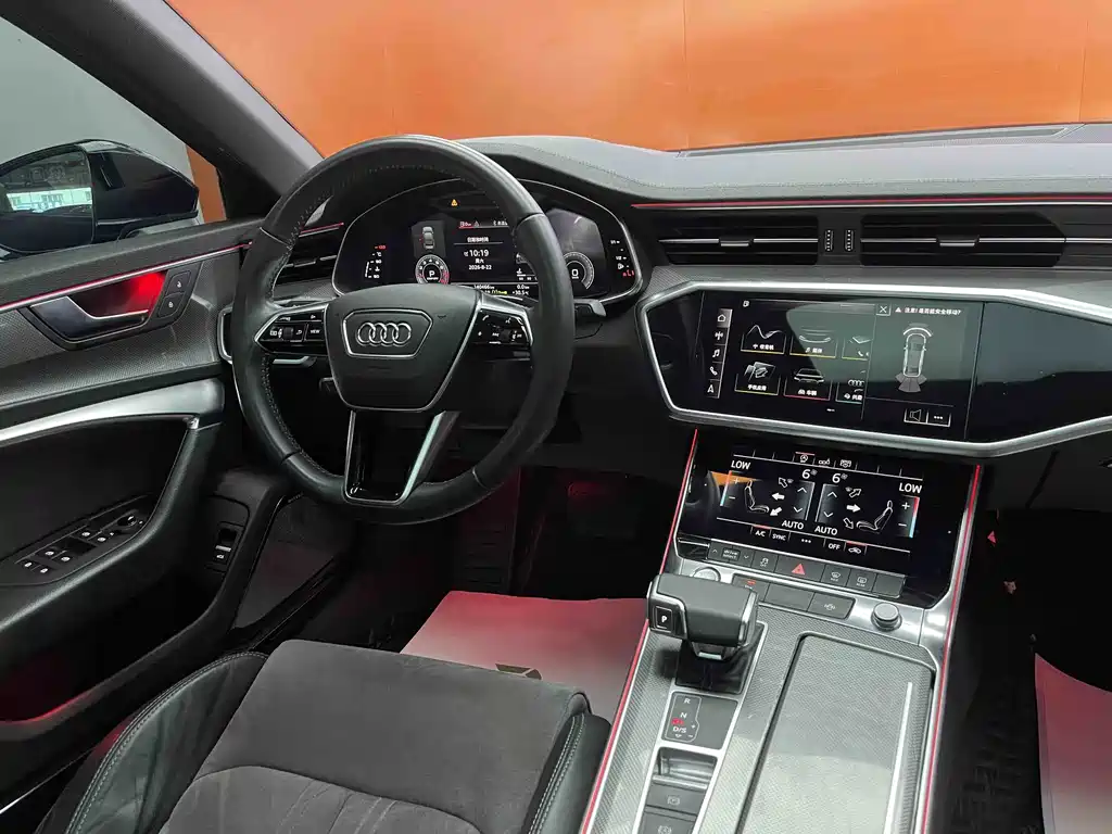 Audi A6L — фото 11