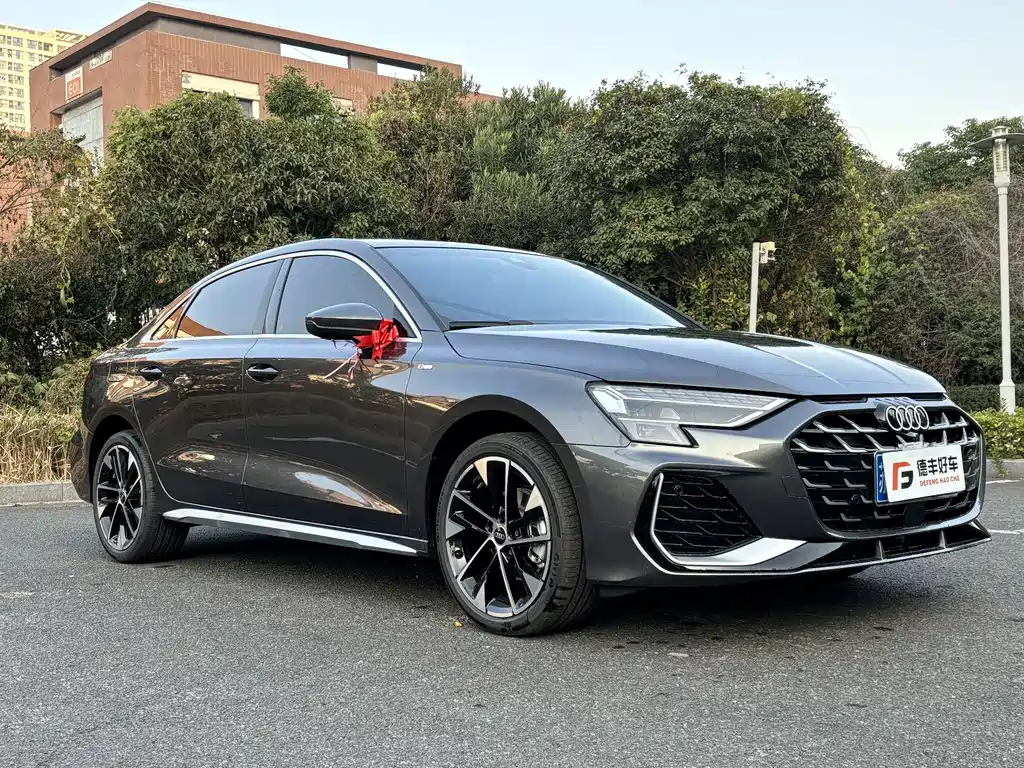 Audi A3 — фото 3