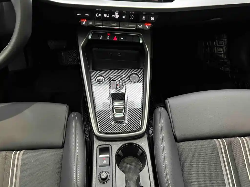 Audi A3 — фото 5