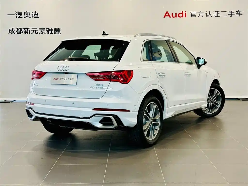 Audi Q3 — фото 4