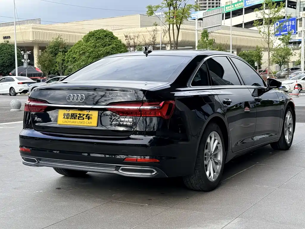 Audi A6L — фото 7
