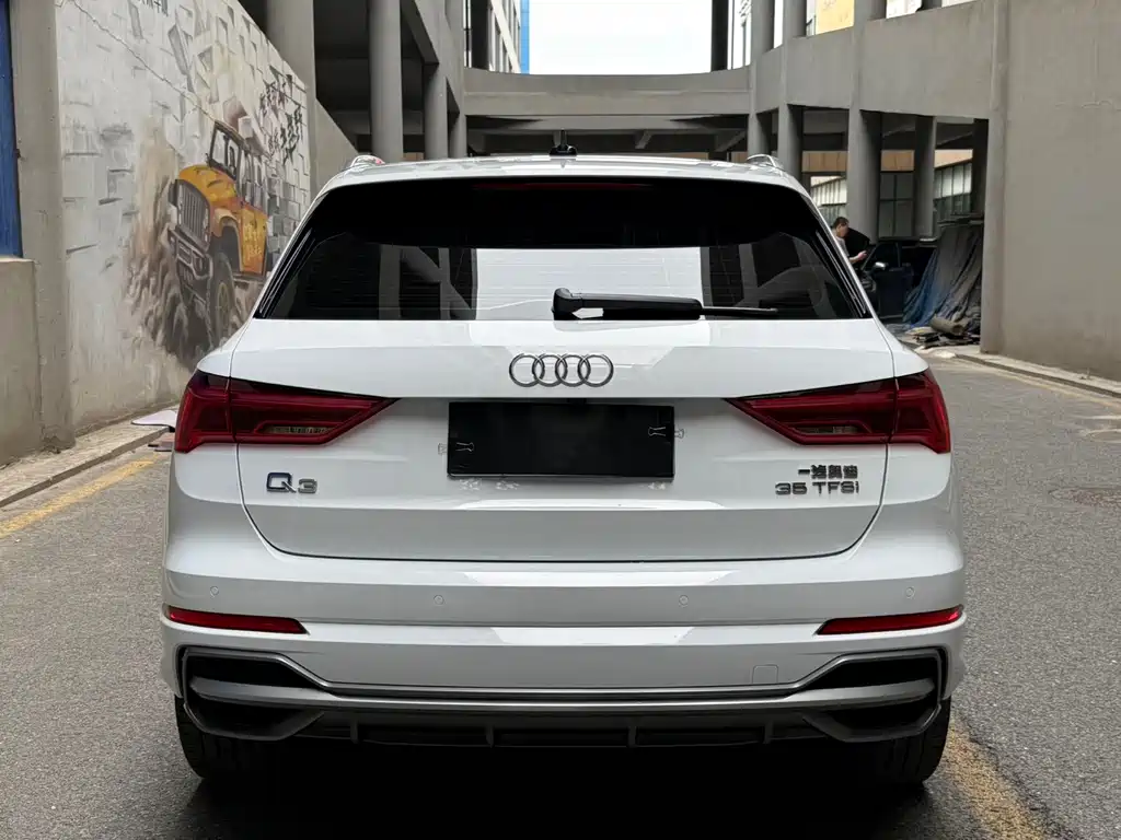 Audi Q3 — фото 5