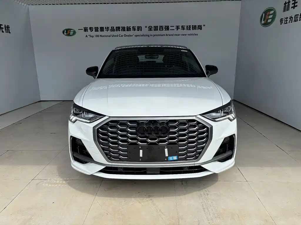 Audi Q3 Sportback — фото 3
