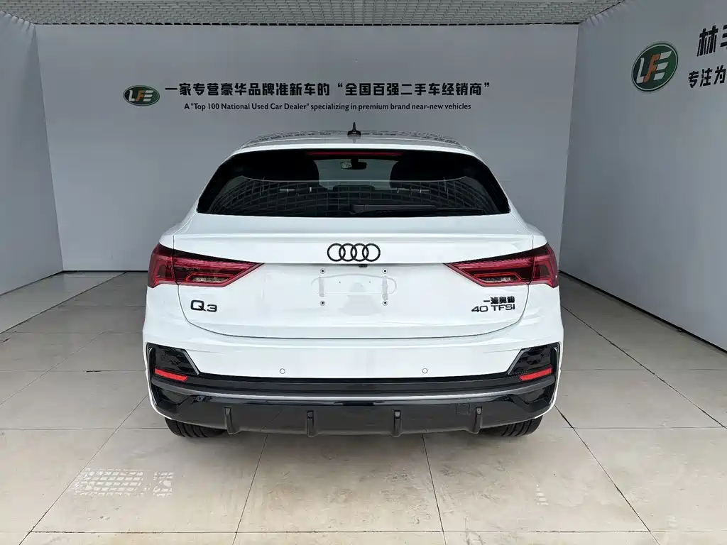 Audi Q3 Sportback — фото 6