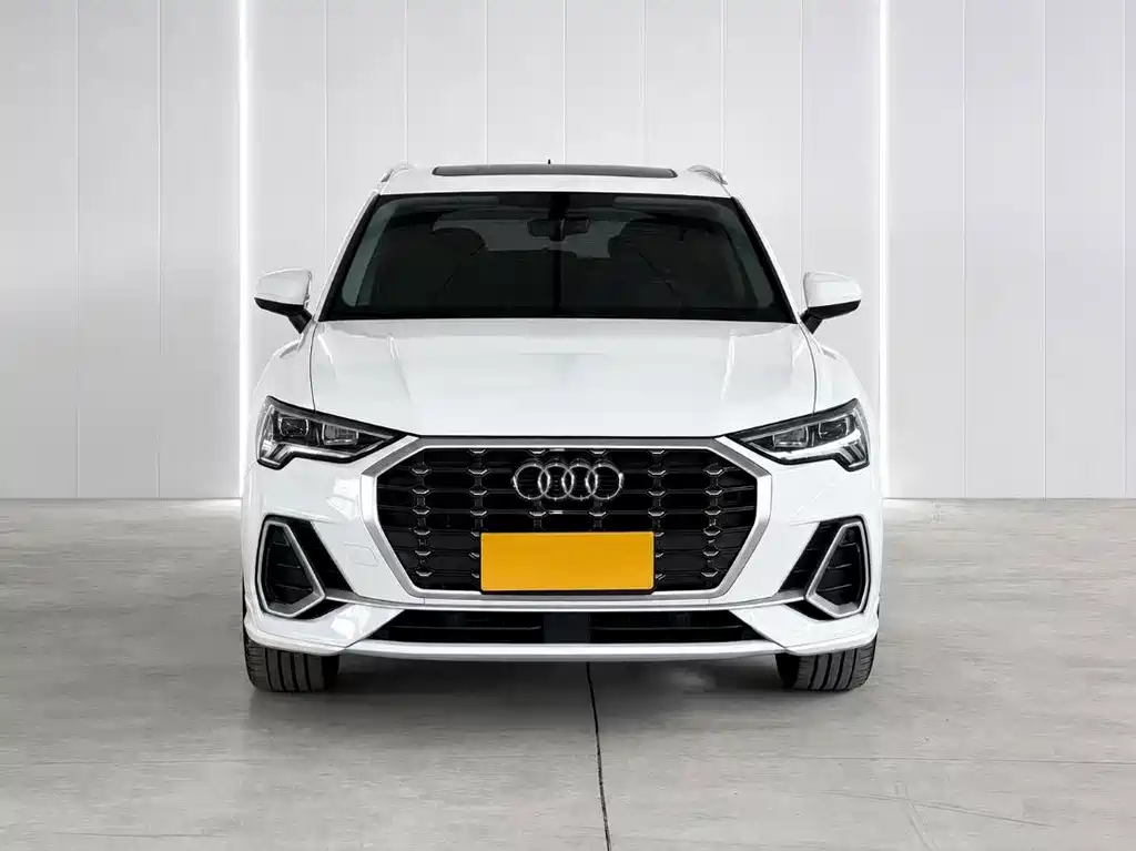 Audi Q3 — фото 2